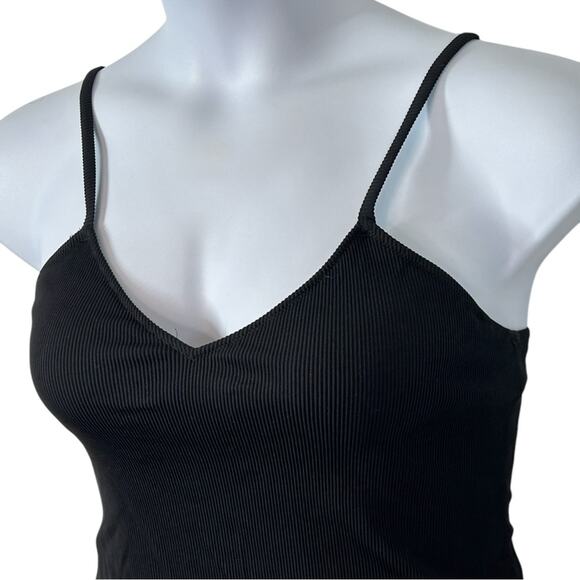 Aerie Black Ribbed V-Neck Tank Top Built-in Shelf Bra Cropped Summer Festival - Picture 13 of 13
